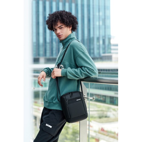 GOLDEN WOLF τσάντα ώμου GKB00732 με θήκη tablet, 3L, μαύρη