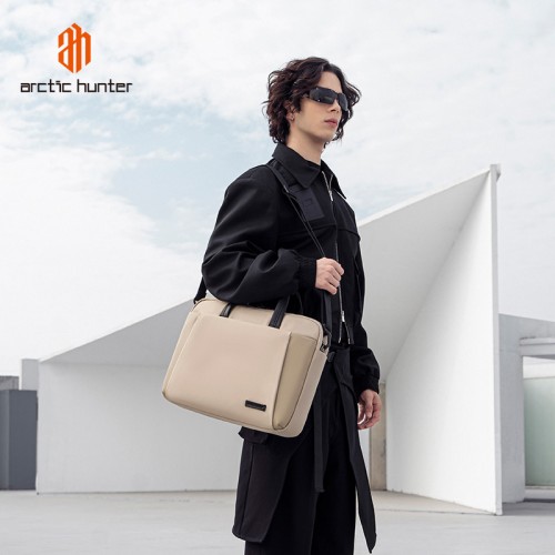 ARCTIC HUNTER τσάντα ώμου GWB00848 με θήκη laptop 15.6